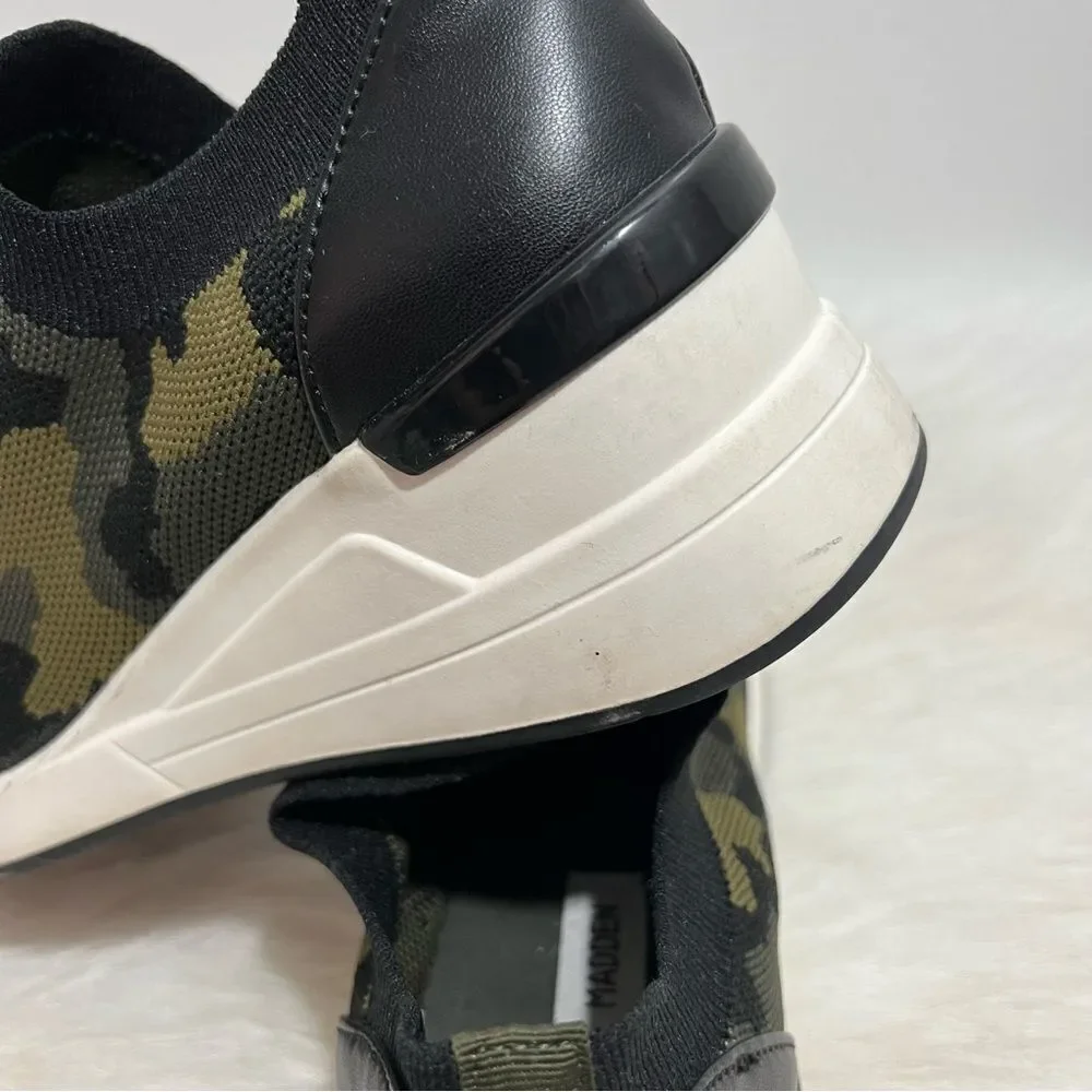 Steve Madden Mykala Camoflage‎ Sneaker -- 9.5